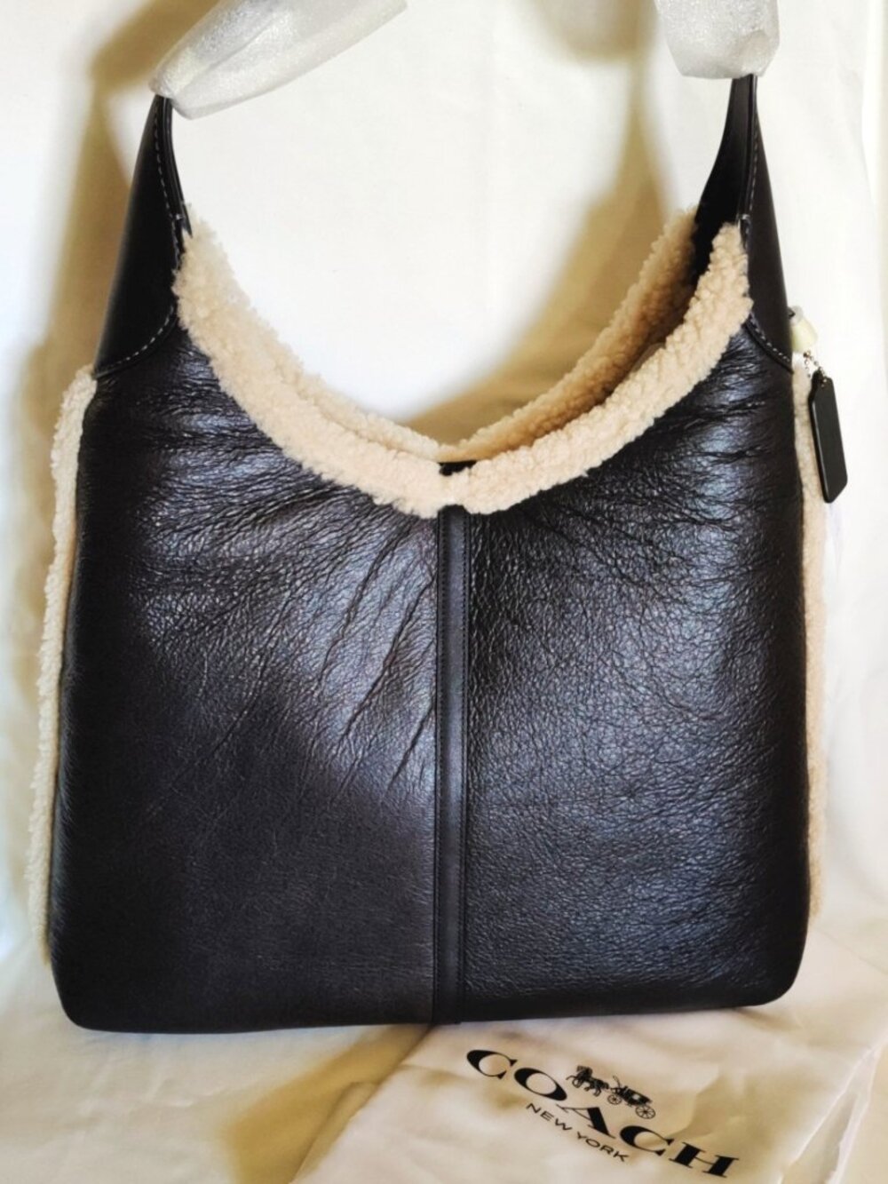Coach Brooklyn Large 39cm Leather & Shearling Hobo Shoulder Bag in Black, NWT - Picture 6 of 7